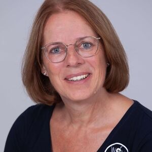  Martina Engelbert